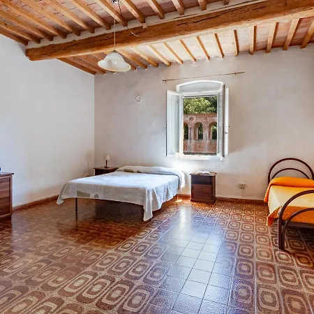 Casa Sulle Mura Antiche Apartment *