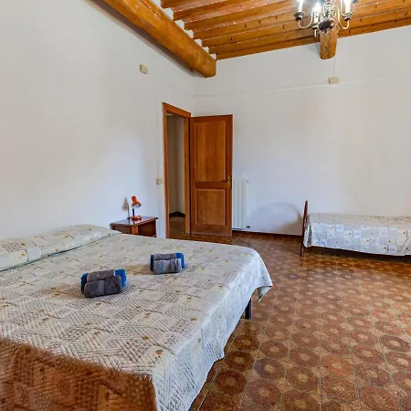 Casa Sulle Mura Antiche Apartment